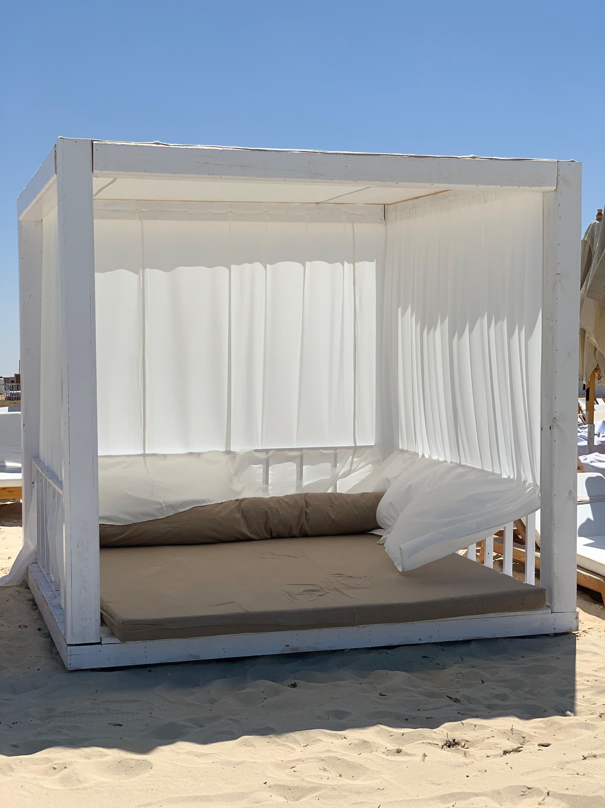 VIP Seats Pergola First Row (VILLA KARL SIDI ABDELRAHMAN)