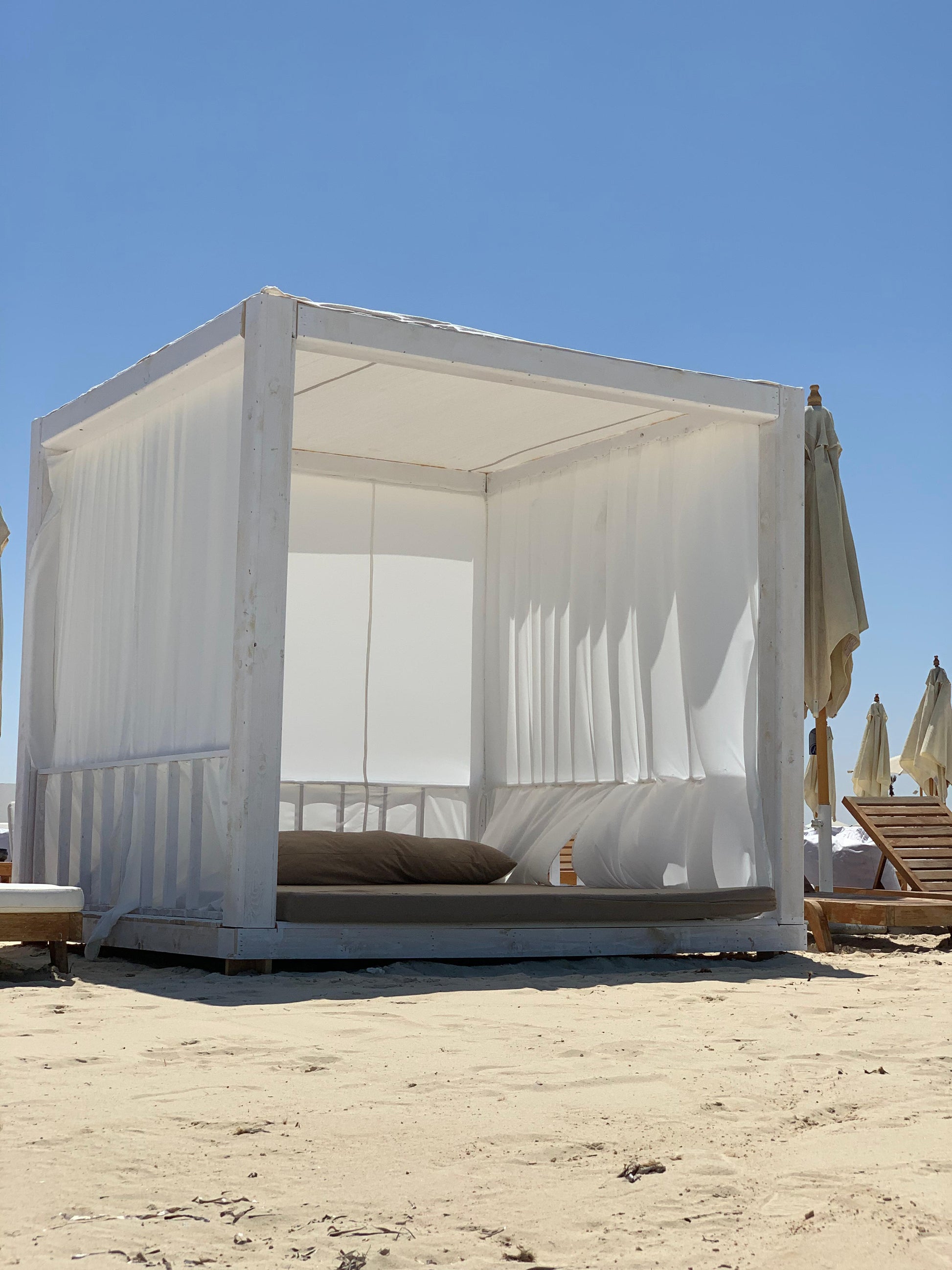VIP Seats Pergola First Row (VILLA KARL SIDI ABDELRAHMAN)