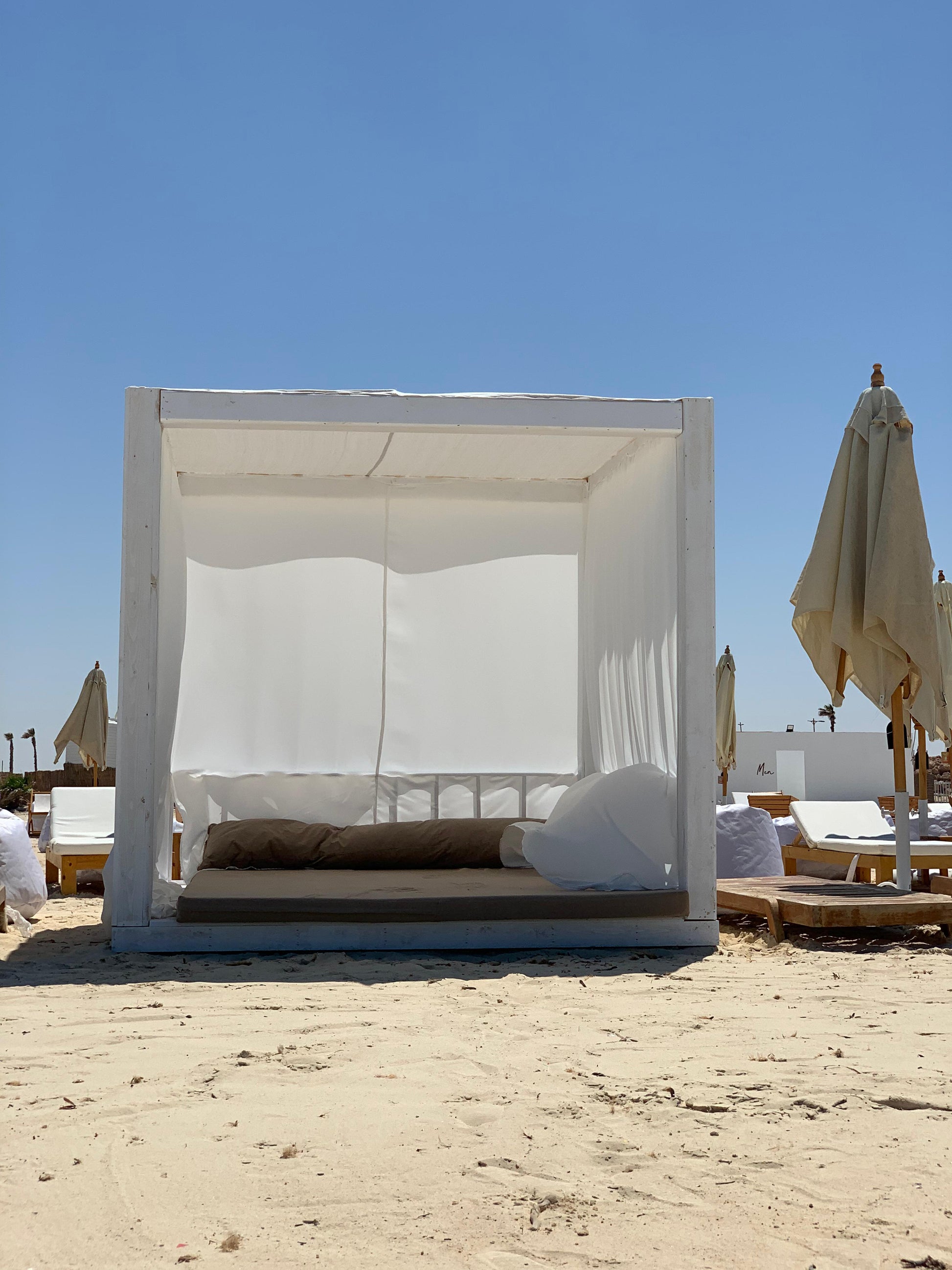 VIP Seats Pergola First Row (VILLA KARL SIDI ABDELRAHMAN)
