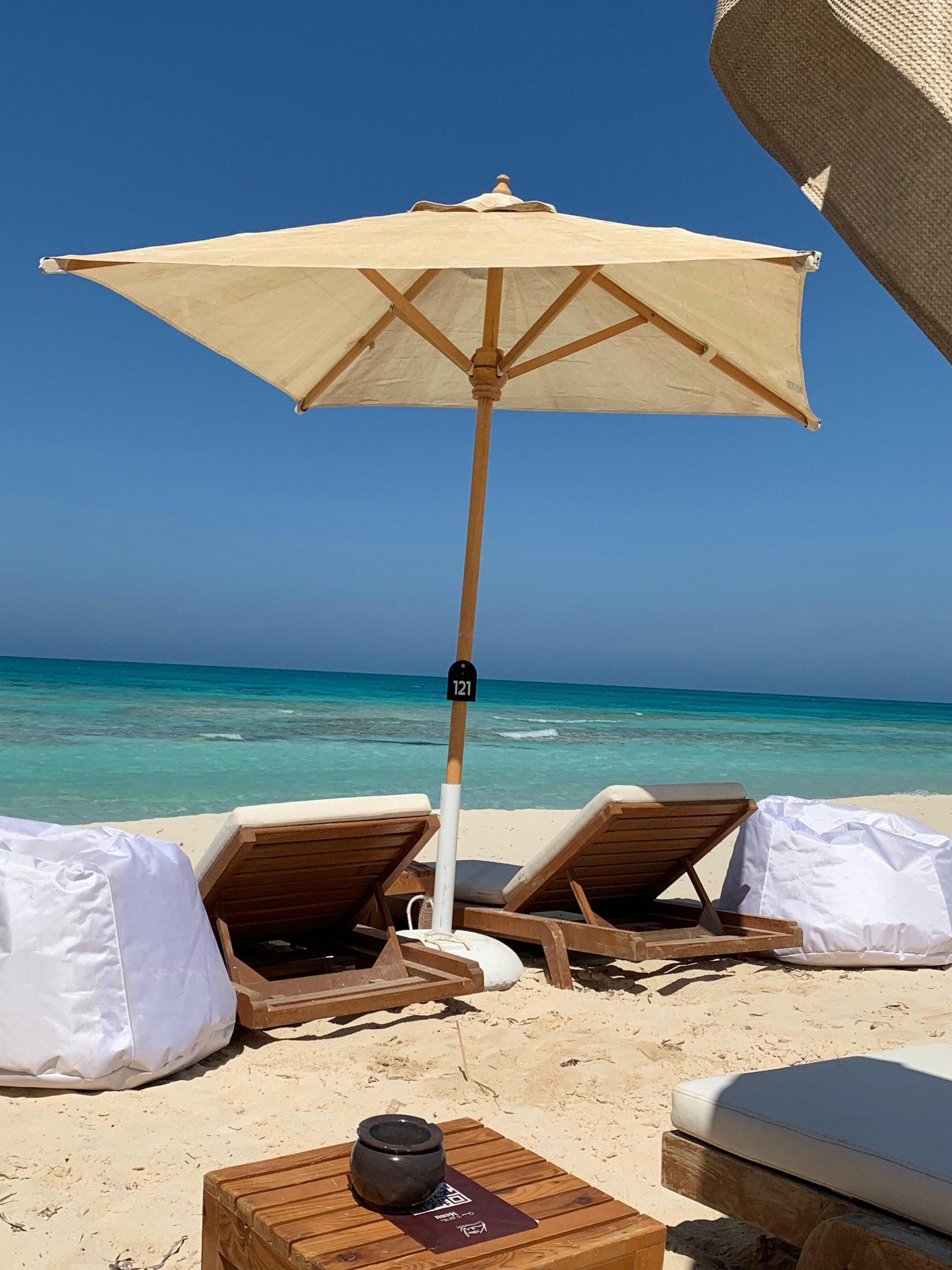 Regular Seated Beach and Pool (VILLA KARL SIDI ABDELRAHMAN)