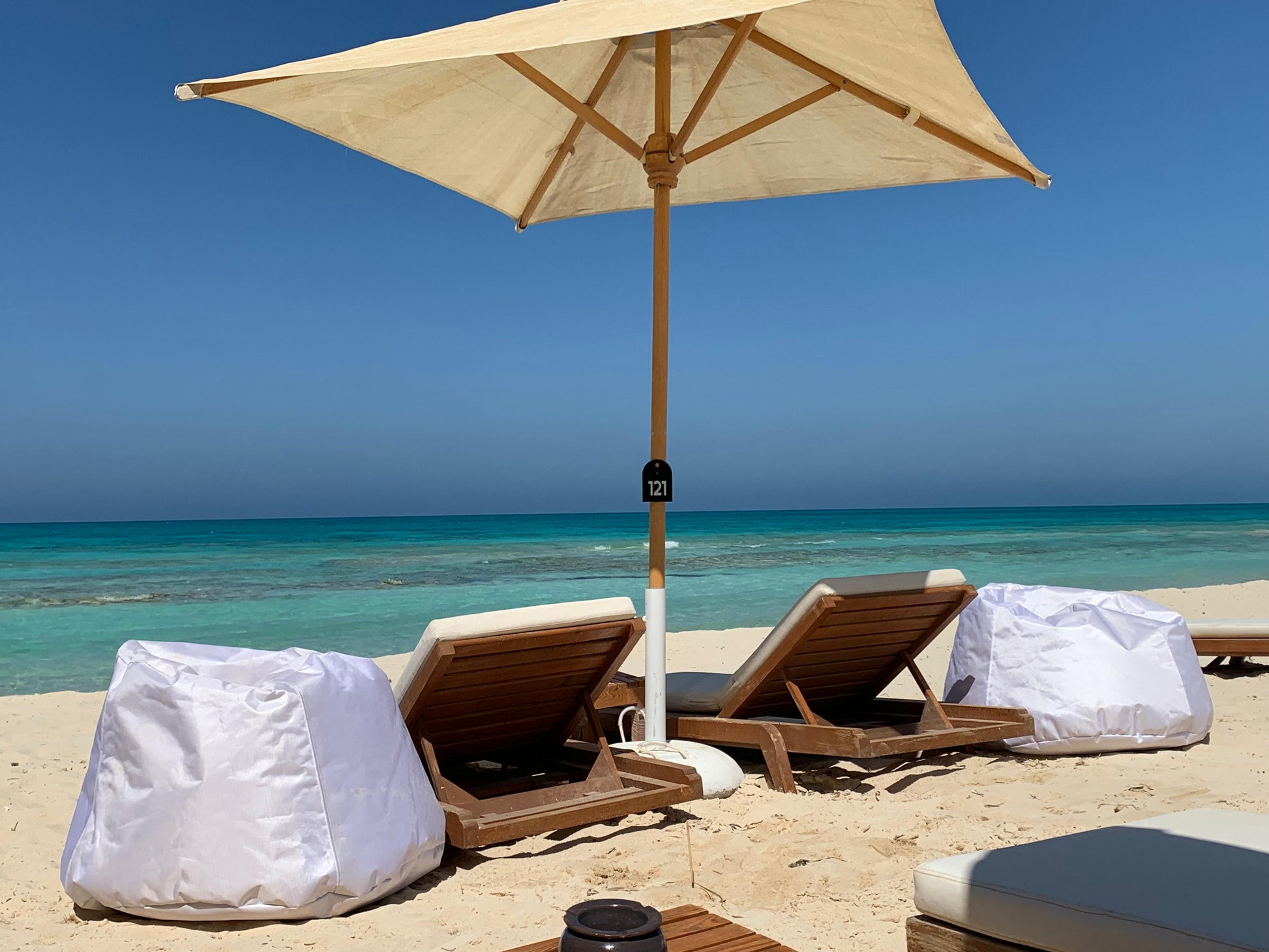 Regular Seated Beach and Pool (VILLA KARL SIDI ABDELRAHMAN)